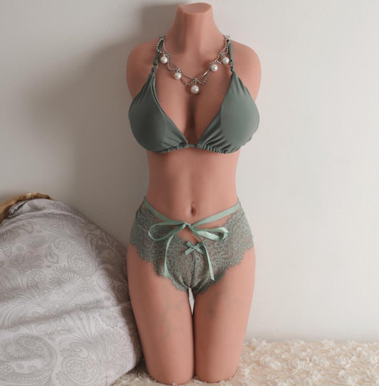 Marielove Torso June-Kinsley